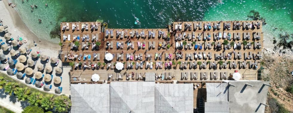 Santa Quaranta pool and sea view